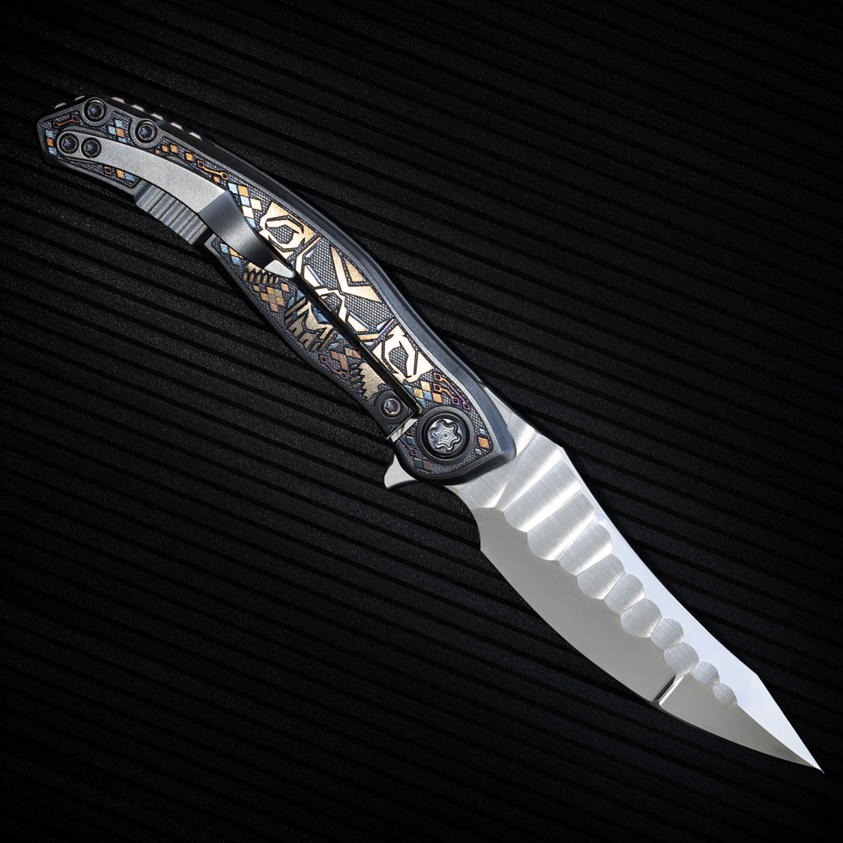 Huli Maka Flip - Mech Operator -- Bond Knives / Borka Blades / Marfione Custom