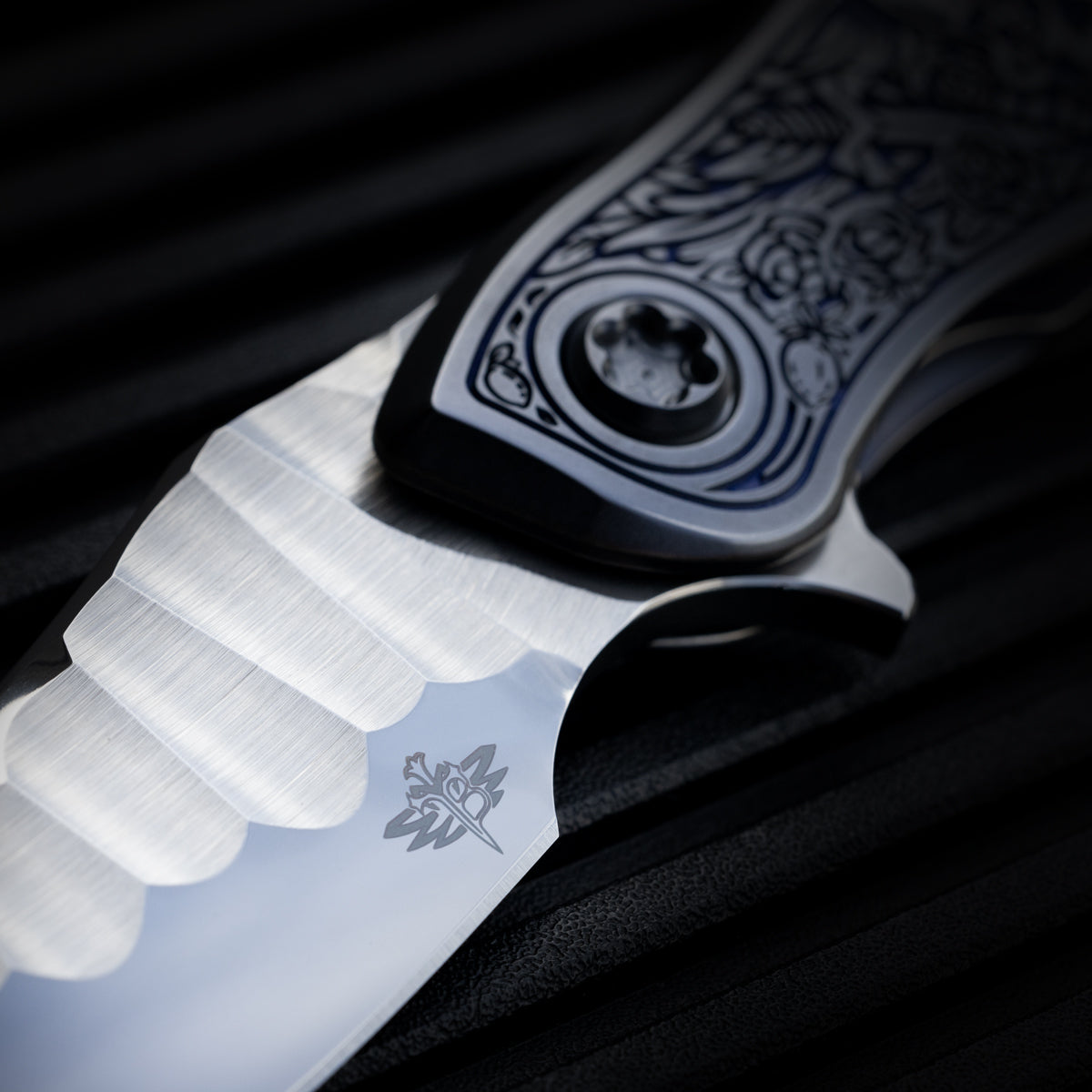 Huli Maka Flip - Winged Bond Knives / Borka Blades / Marfione Custom